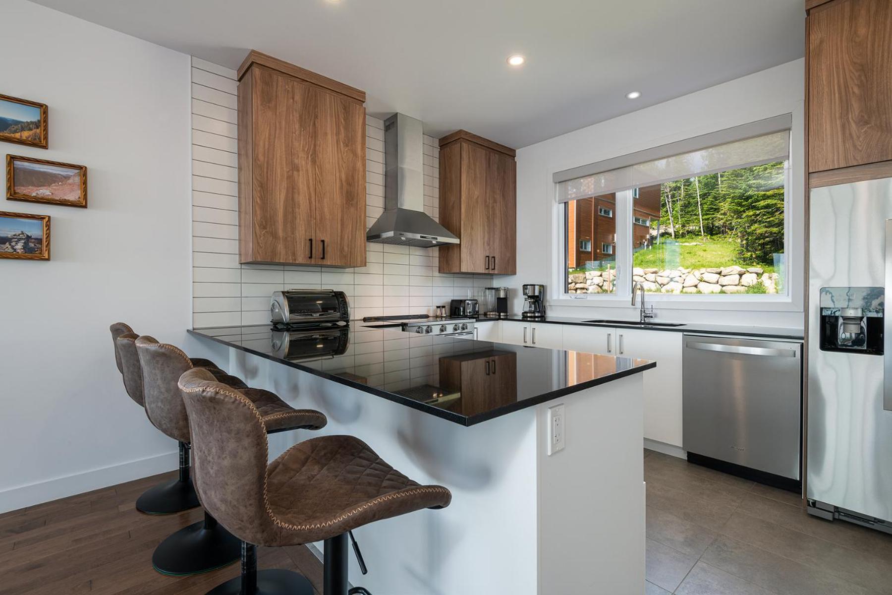 Les Chalets Du Massif De Charlevoix Petite-Riviere-Saint-Francois Rom bilde